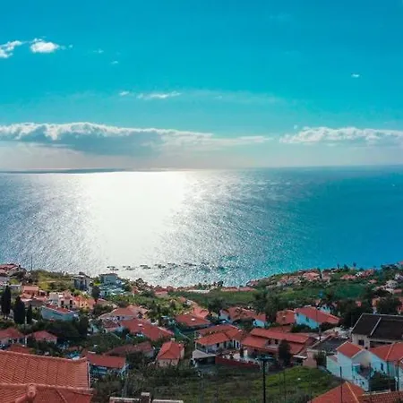 Casa Violeta Vila Arco da Calheta (Madeira)